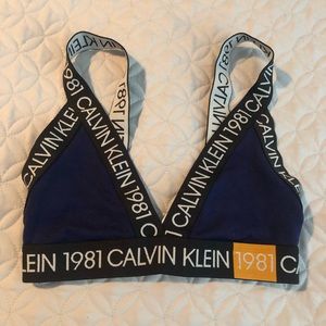 Calvin Klein Women's 1981 Bold Cotton Bra. Size Small.